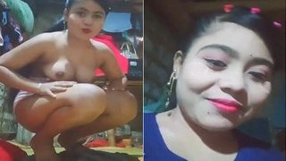 Desi Girl Shows Her Boobs and Pussy