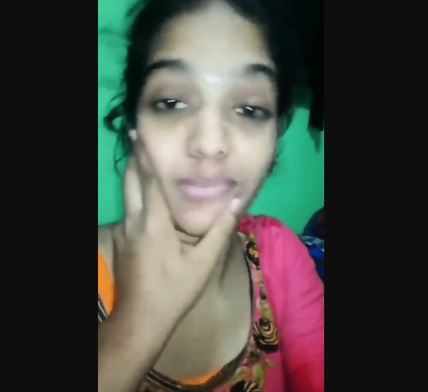 Desi Bihari Virgin Girl Fucking With Her Neighbour Viral Desi MMS