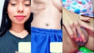Sexy Desi Girl Shows Nude Body on Video Call