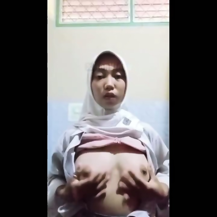 Hijabi School Girl Nude Leaked