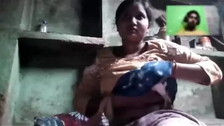 Desi Girl Showing Boobs on Video Call Sex