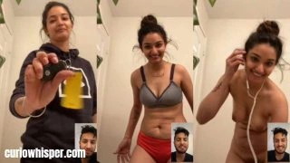 Sexy Pakistani Girl Video Call Sex with Lover