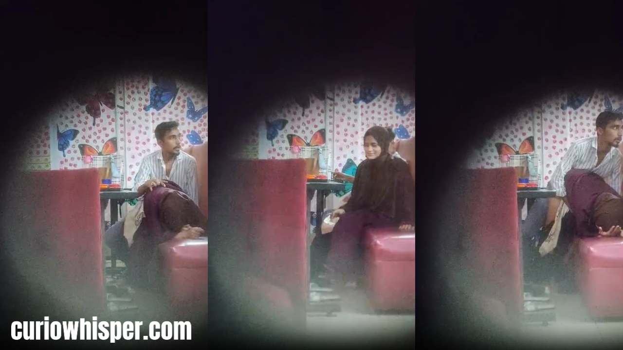 Desi Muslim Girl Sex with Lover in Restaurant